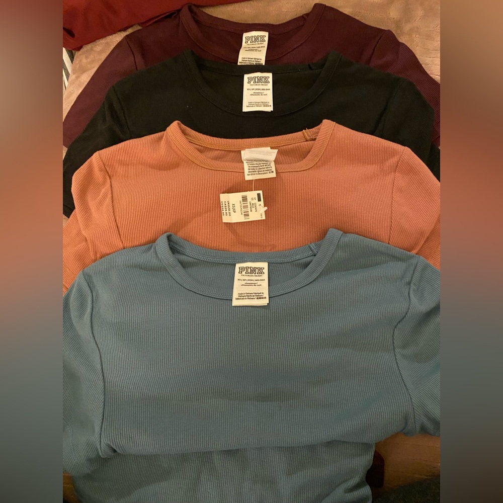 Victoria's Secret PINK Ribbed Tees Set